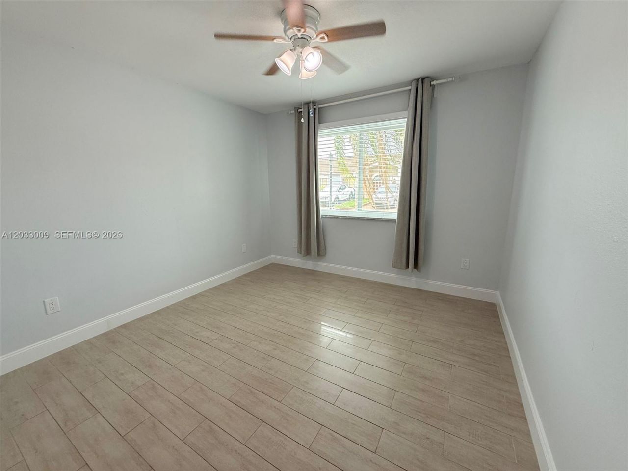 7675 NW 181st St , Unit 7675, Hialeah, FL 33015 Photo