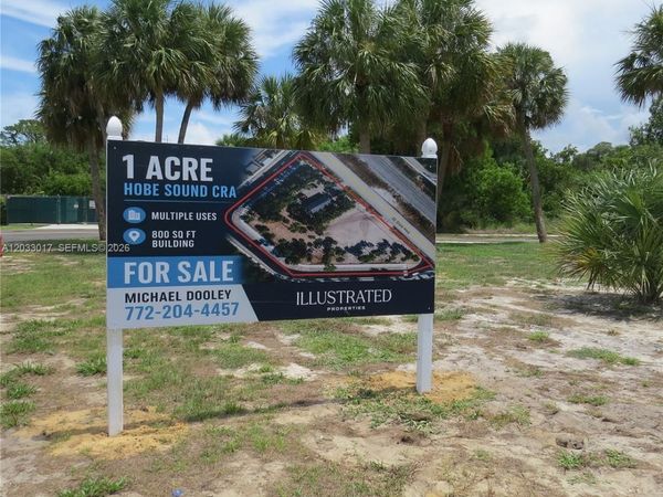 12360 SE Dixie Hwy, Hobe Sound, FL 33455