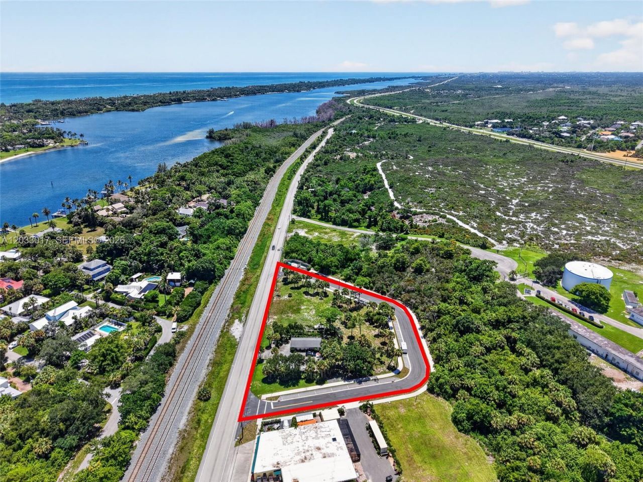 12360 SE Dixie Hwy, Hobe Sound, FL 33455 Photo