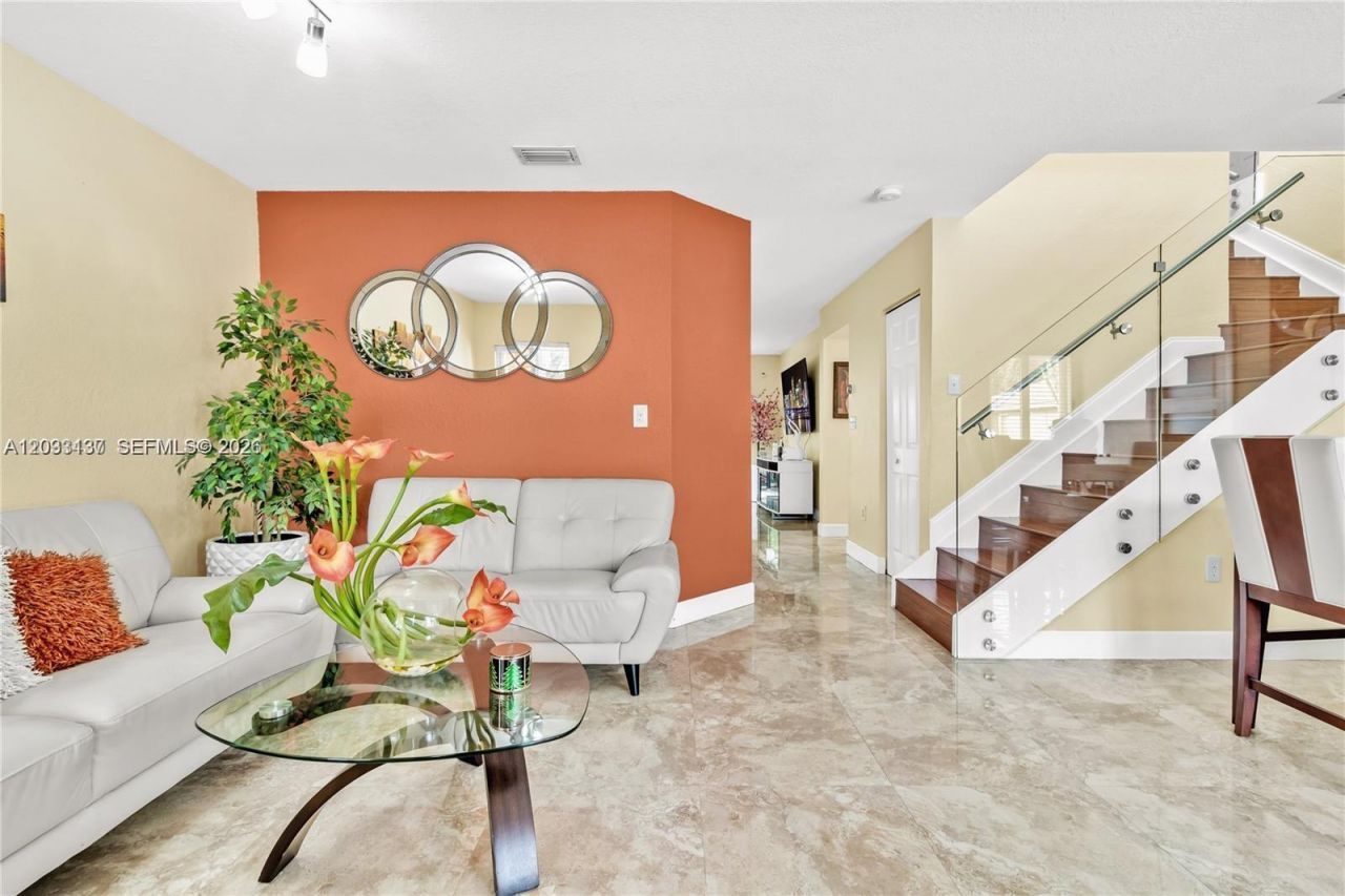 16453 SW 97th St , Miami, FL 33196 Photo