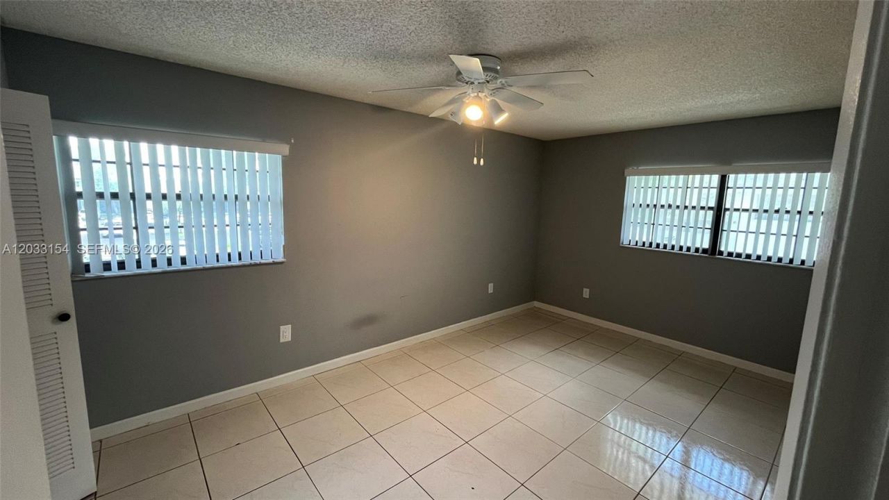 19025 NW 62nd Ave , Unit 202, Hialeah, FL 33015 Photo