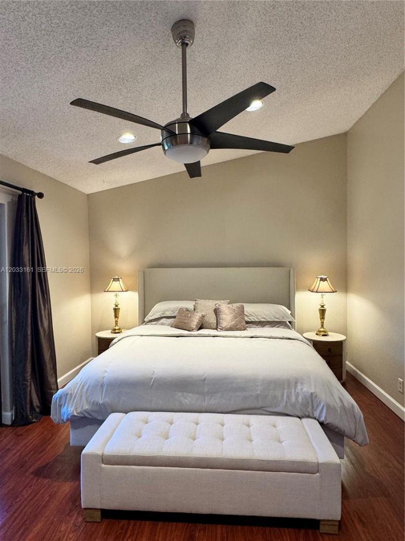 9023 Vineyard Lake Dr, Plantation, FL 33324 Photo