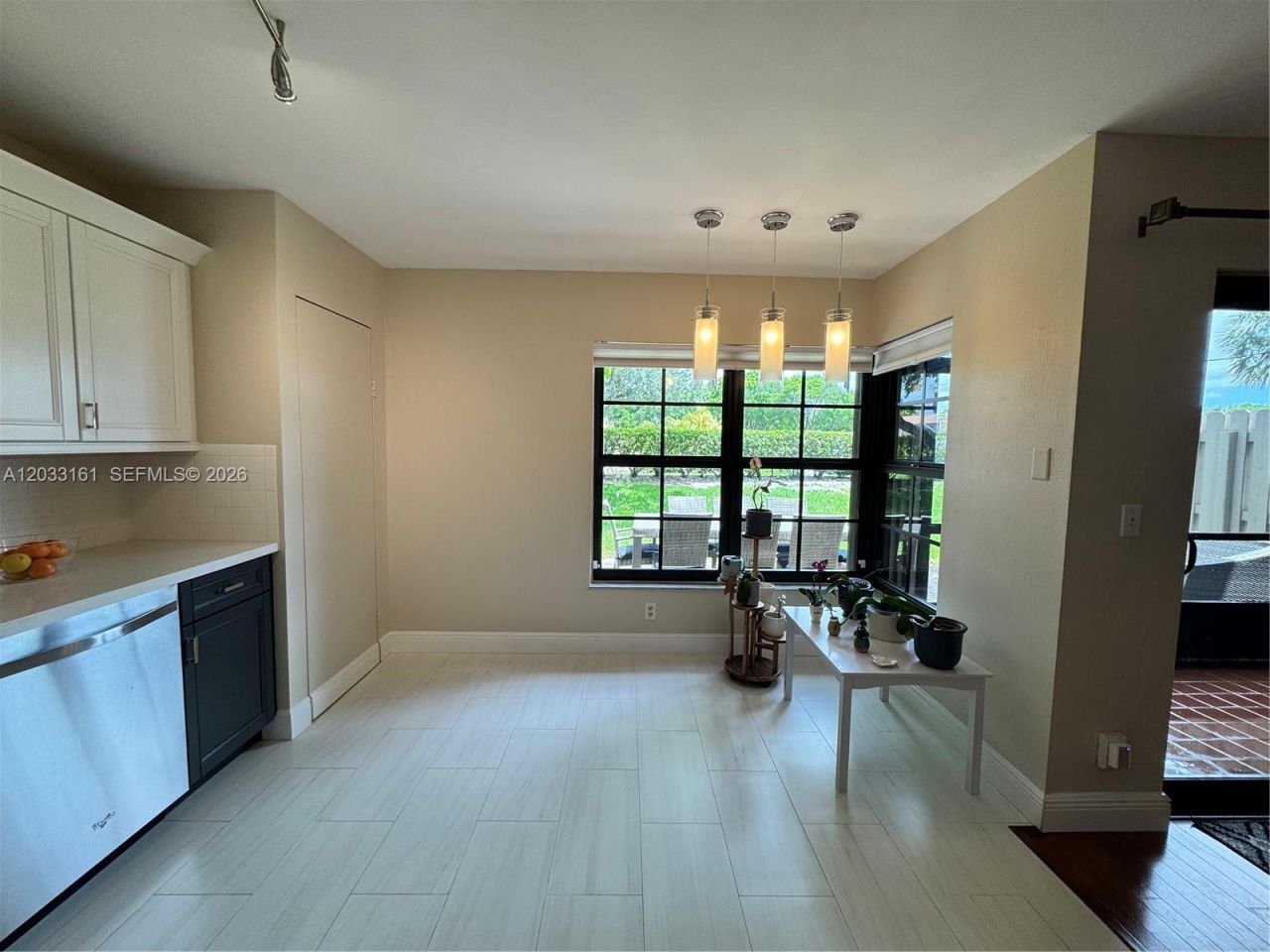 9023 Vineyard Lake Dr, Plantation, FL 33324 Photo