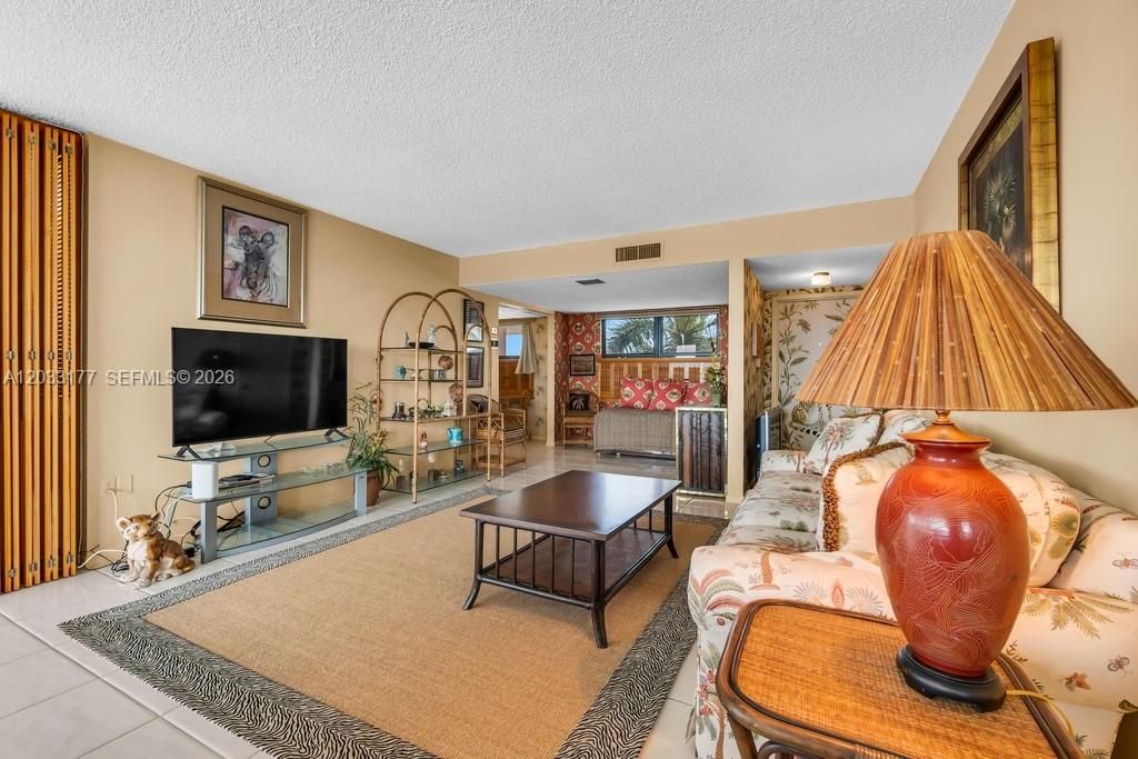 3100 NE 48th St , Unit 514, Fort Lauderdale, FL 33308 Photo