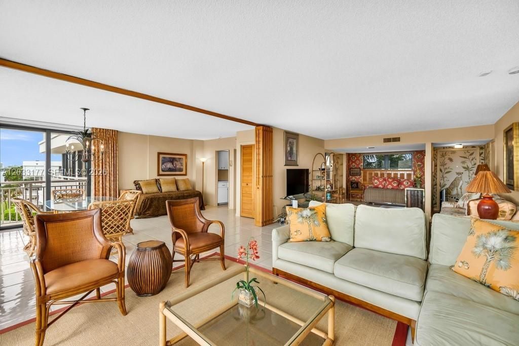 3100 NE 48th St , Unit 514, Fort Lauderdale, FL 33308 Photo