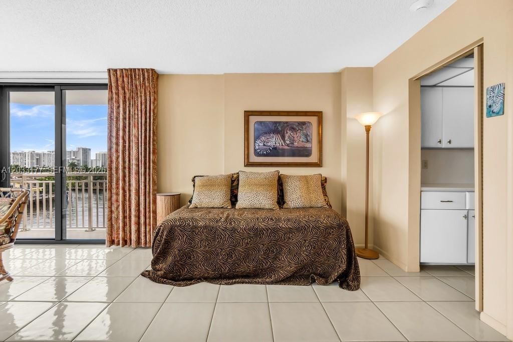 3100 NE 48th St , Unit 514, Fort Lauderdale, FL 33308 Photo
