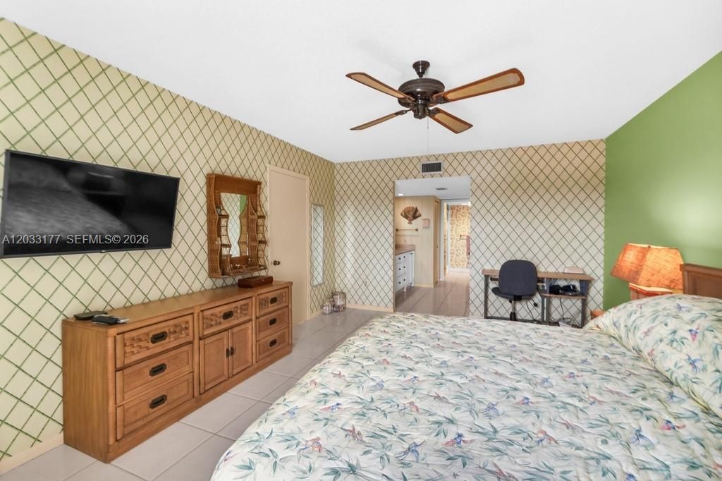 3100 NE 48th St , Unit 514, Fort Lauderdale, FL 33308 Photo