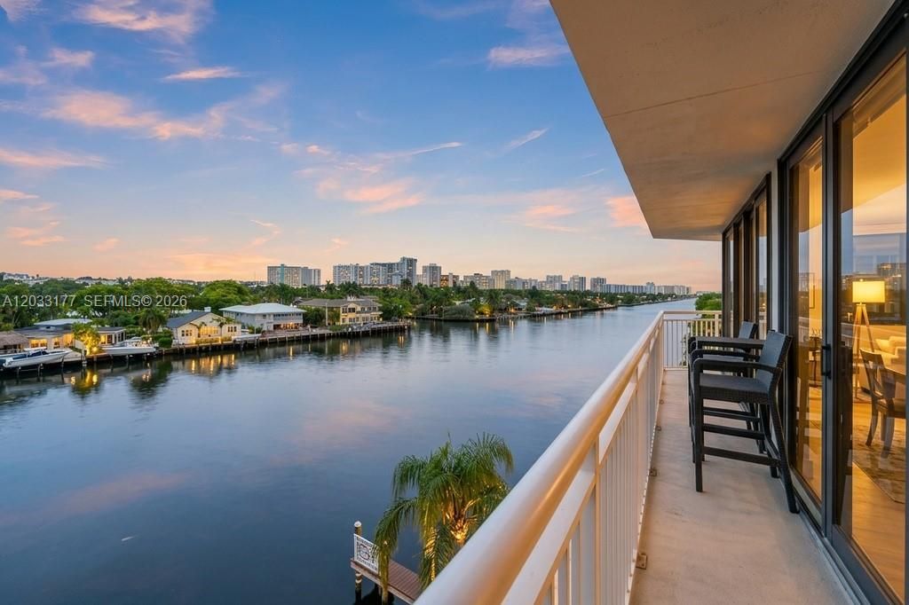 3100 NE 48th St , Unit 514, Fort Lauderdale, FL 33308 Photo