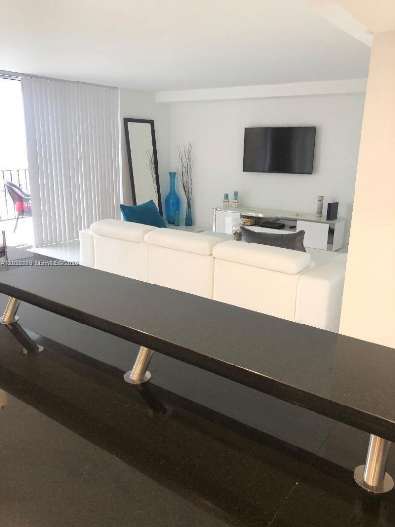 2030 S Ocean Dr , Unit 1706, Hallandale Beach, FL 33009 Photo