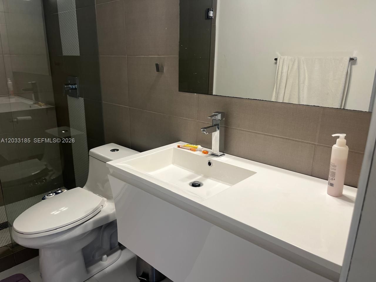 2030 S Ocean Dr , Unit 1706, Hallandale Beach, FL 33009 Photo