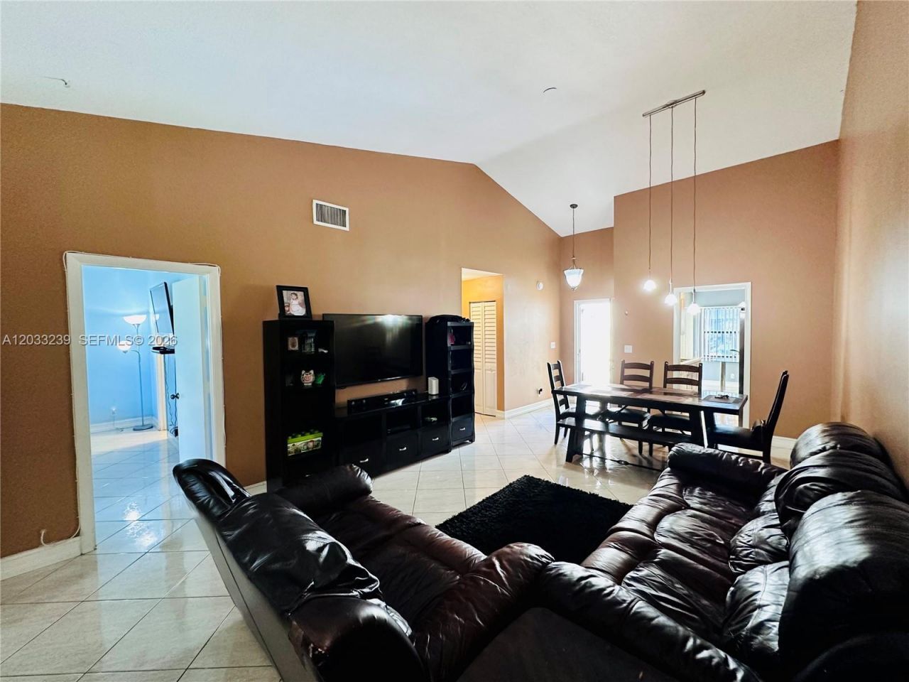 8203 NW 100th Dr , Tamarac, FL 33321 Photo