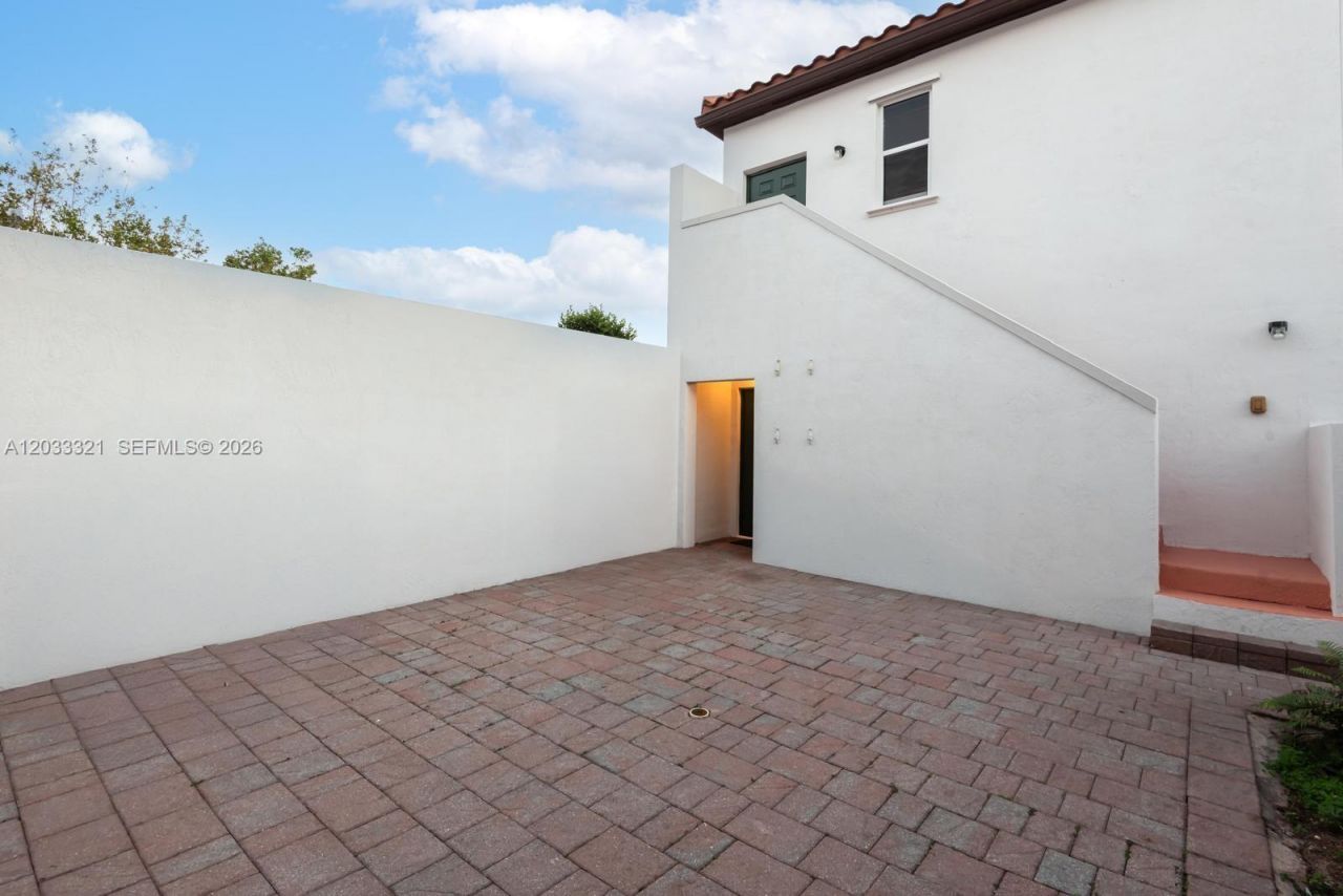 17146 SW 93rd St , Miami, FL 33196 Photo