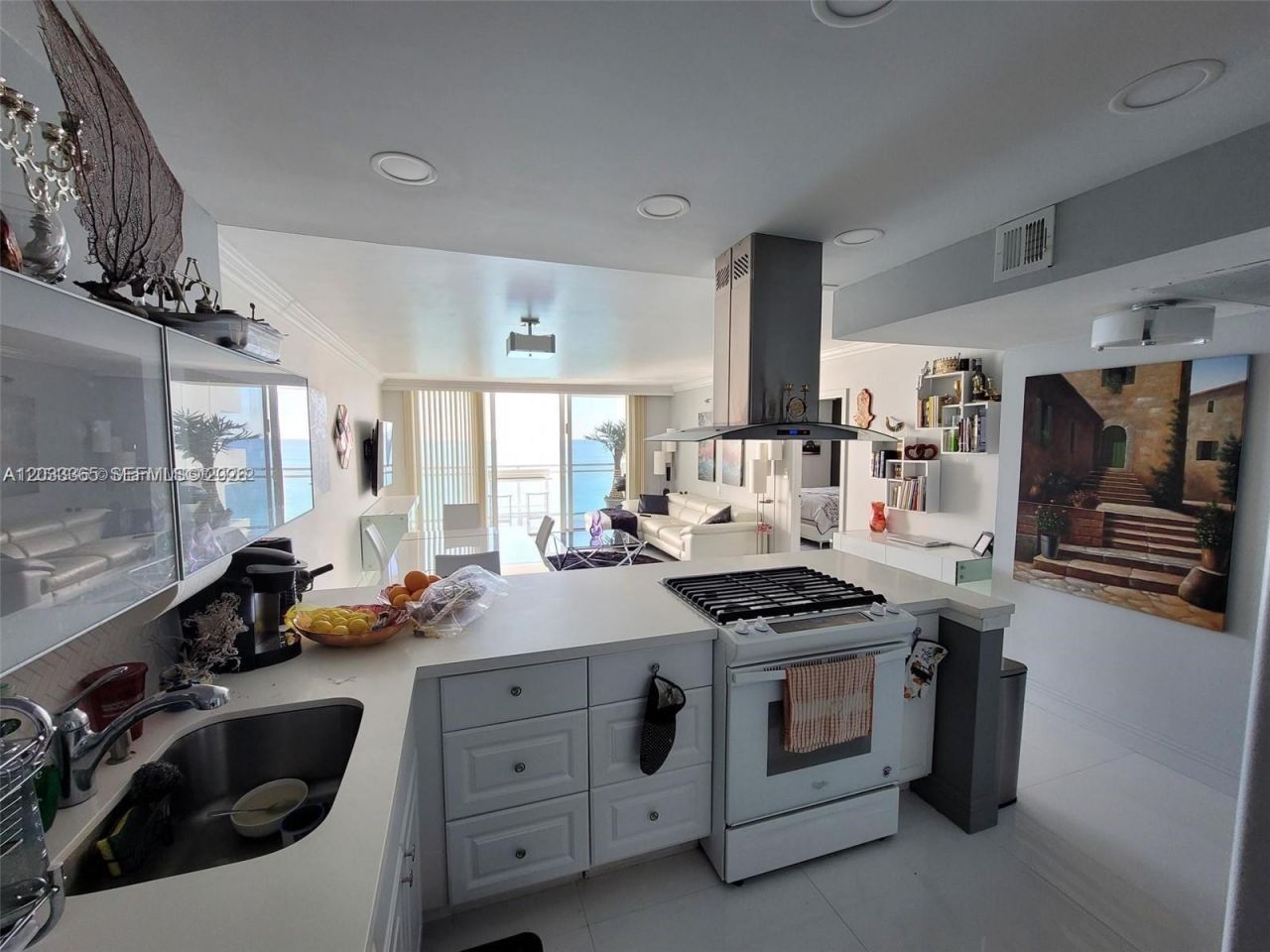 2030 S Ocean Dr, Unit 1815, Hallandale Beach, FL 33009 Photo