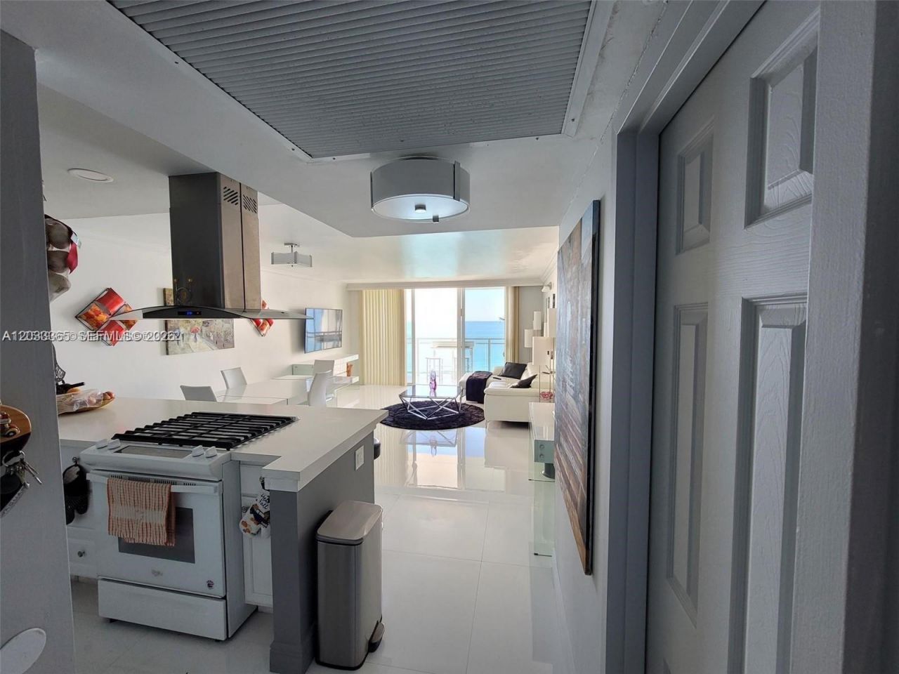 2030 S Ocean Dr, Unit 1815, Hallandale Beach, FL 33009 Photo