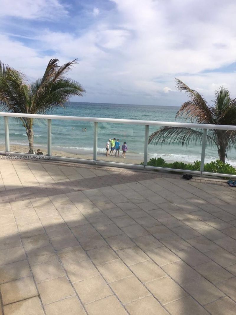 2030 S Ocean Dr, Unit 1815, Hallandale Beach, FL 33009 Photo