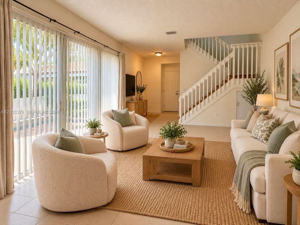 1521 Seagrape Way, Hollywood, FL 33019