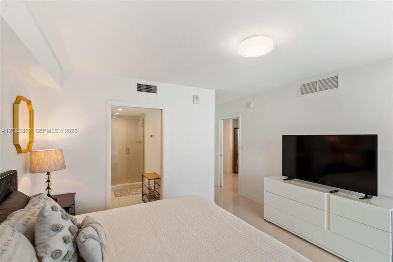 1150 101st St , Unit 502, Bay Harbor Islands, FL 33154 Photo