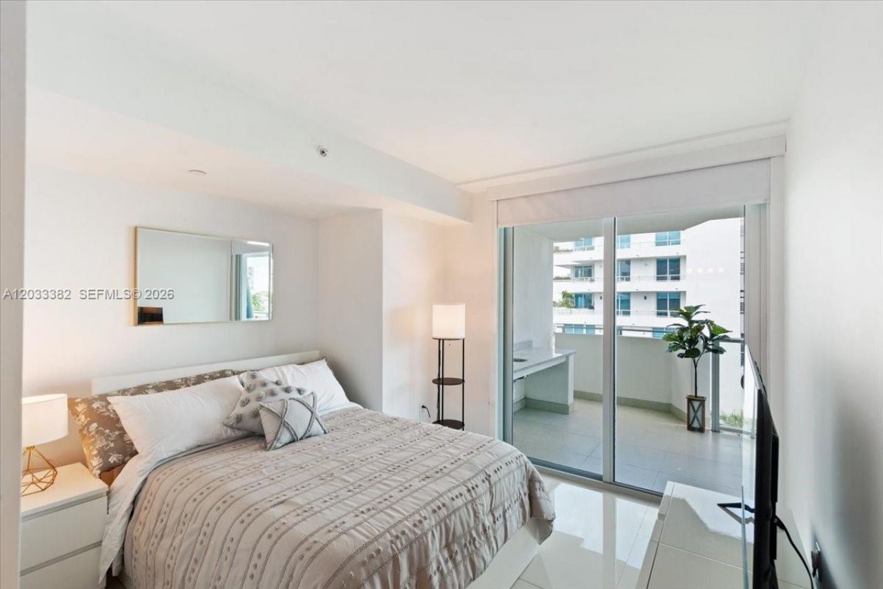 1150 101st St , Unit 502, Bay Harbor Islands, FL 33154 Photo