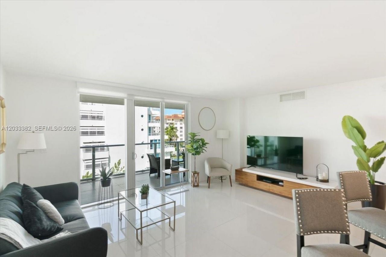 1150 101st St , Unit 502, Bay Harbor Islands, FL 33154 Photo