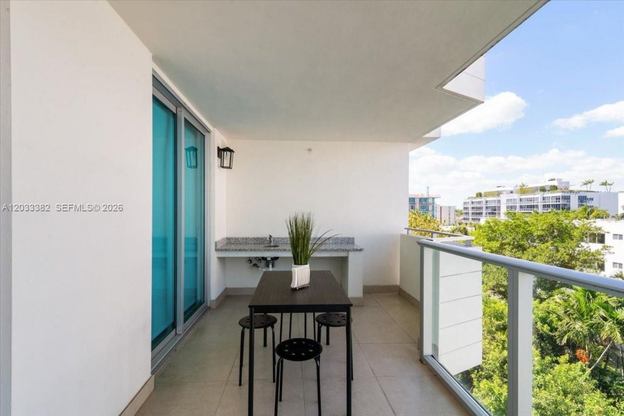 1150 101st St , Unit 502, Bay Harbor Islands, FL 33154 Photo