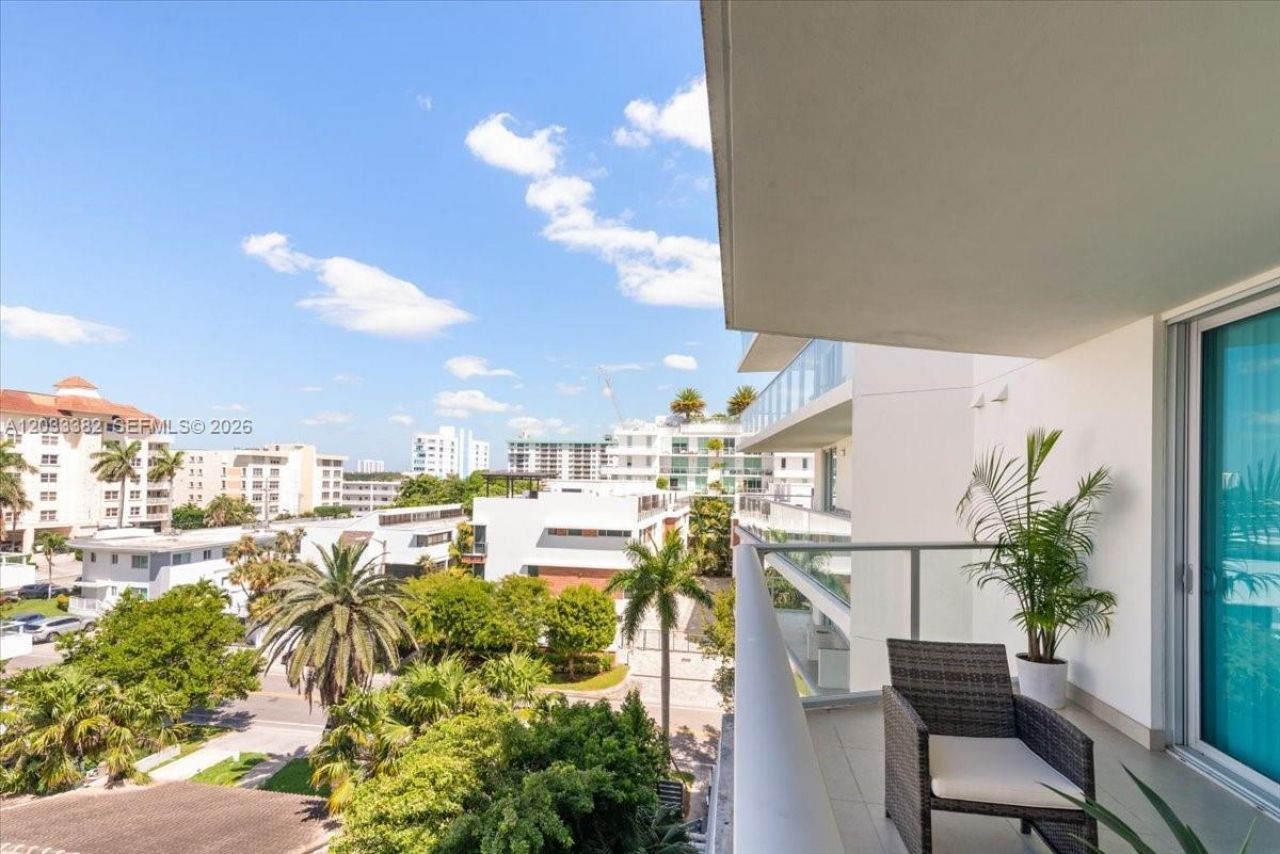 1150 101st St , Unit 502, Bay Harbor Islands, FL 33154 Photo