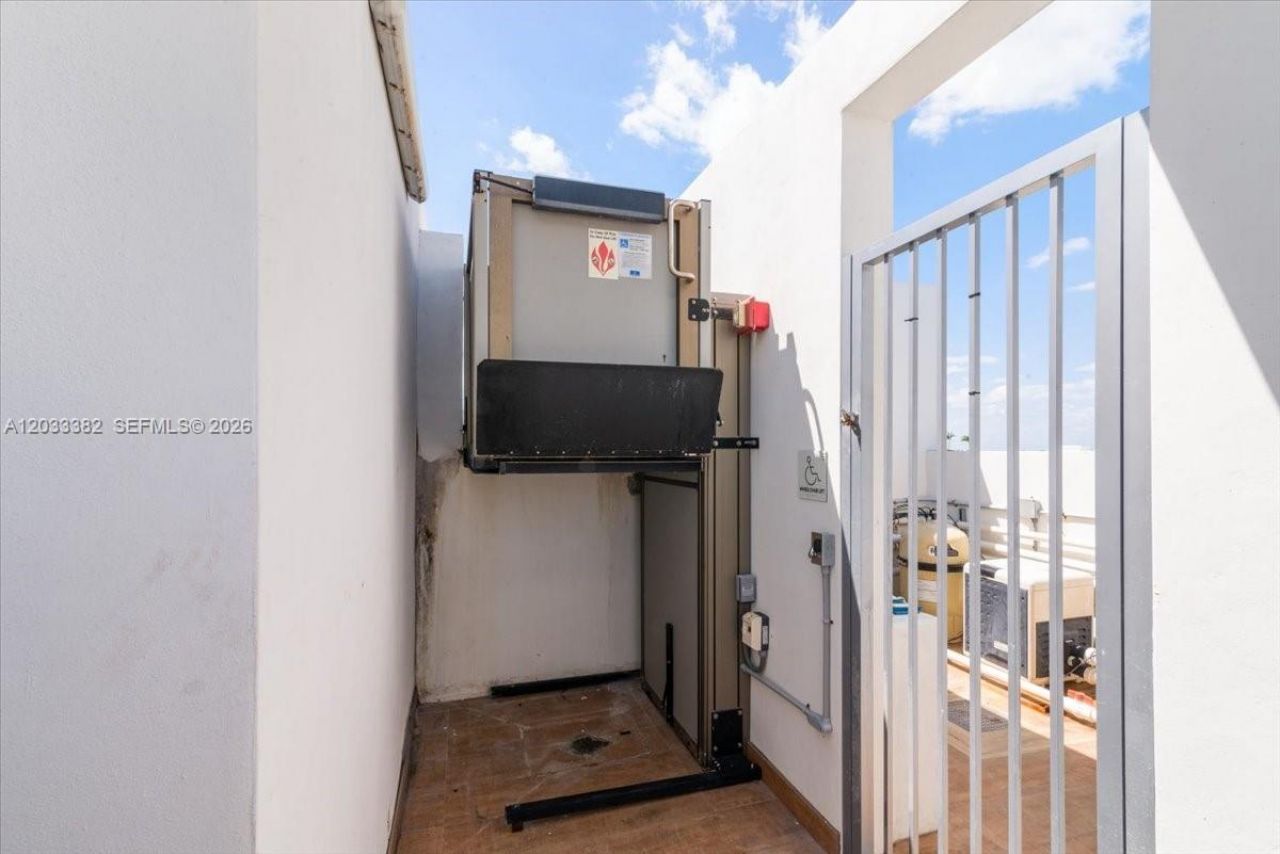 1150 101st St , Unit 502, Bay Harbor Islands, FL 33154 Photo