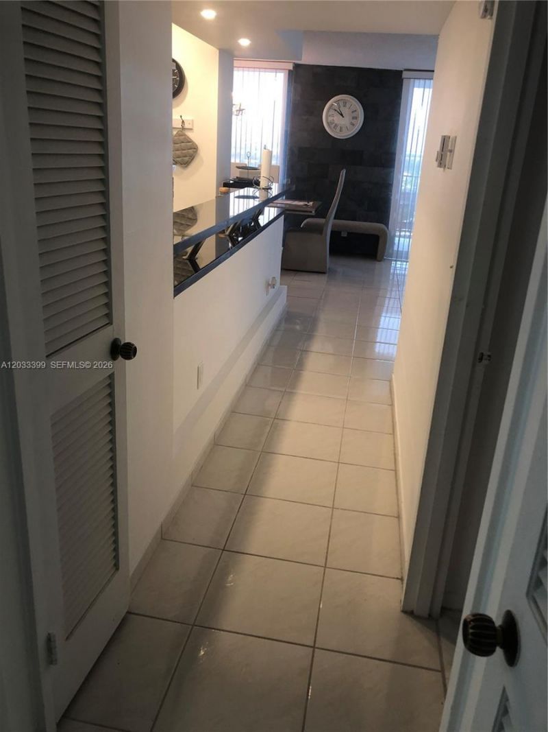 2030 S Ocean Dr , Unit 1826, Hallandale Beach, FL 33009 Photo