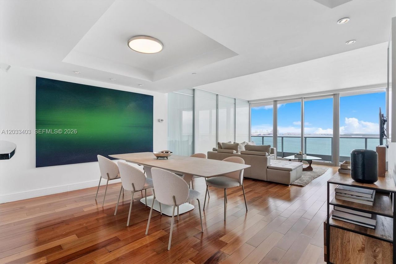 1331 Brickell Bay Dr , Unit 1409, Miami, FL 33131 Photo