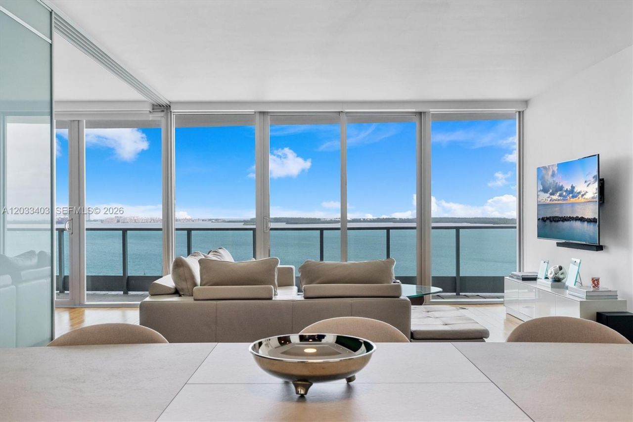 1331 Brickell Bay Dr , Unit 1409, Miami, FL 33131 Photo