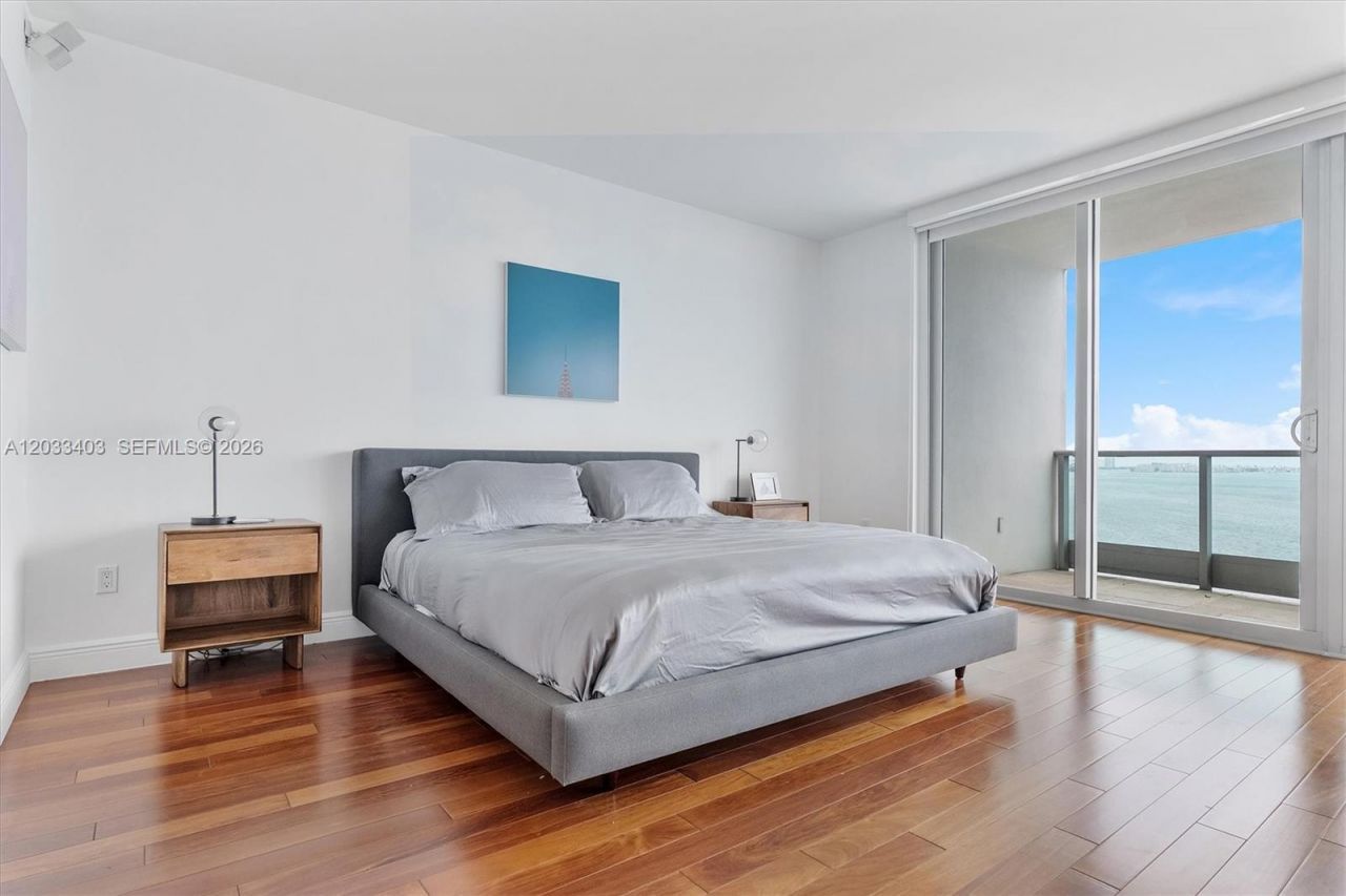 1331 Brickell Bay Dr , Unit 1409, Miami, FL 33131 Photo