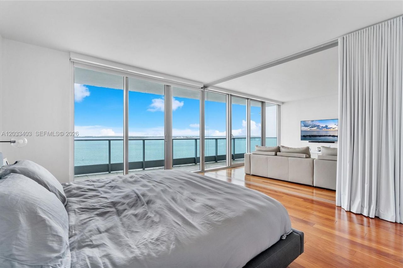 1331 Brickell Bay Dr , Unit 1409, Miami, FL 33131 Photo