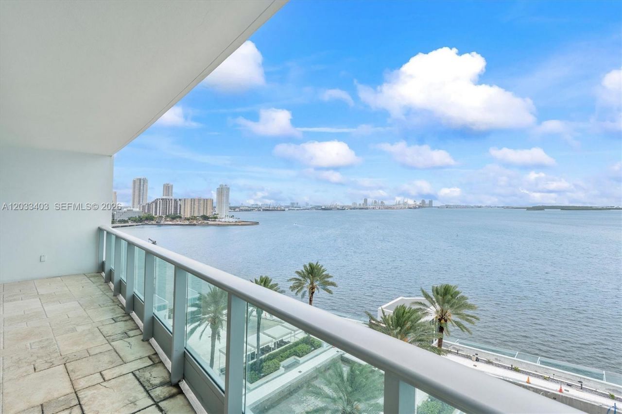 1331 Brickell Bay Dr , Unit 1409, Miami, FL 33131 Photo
