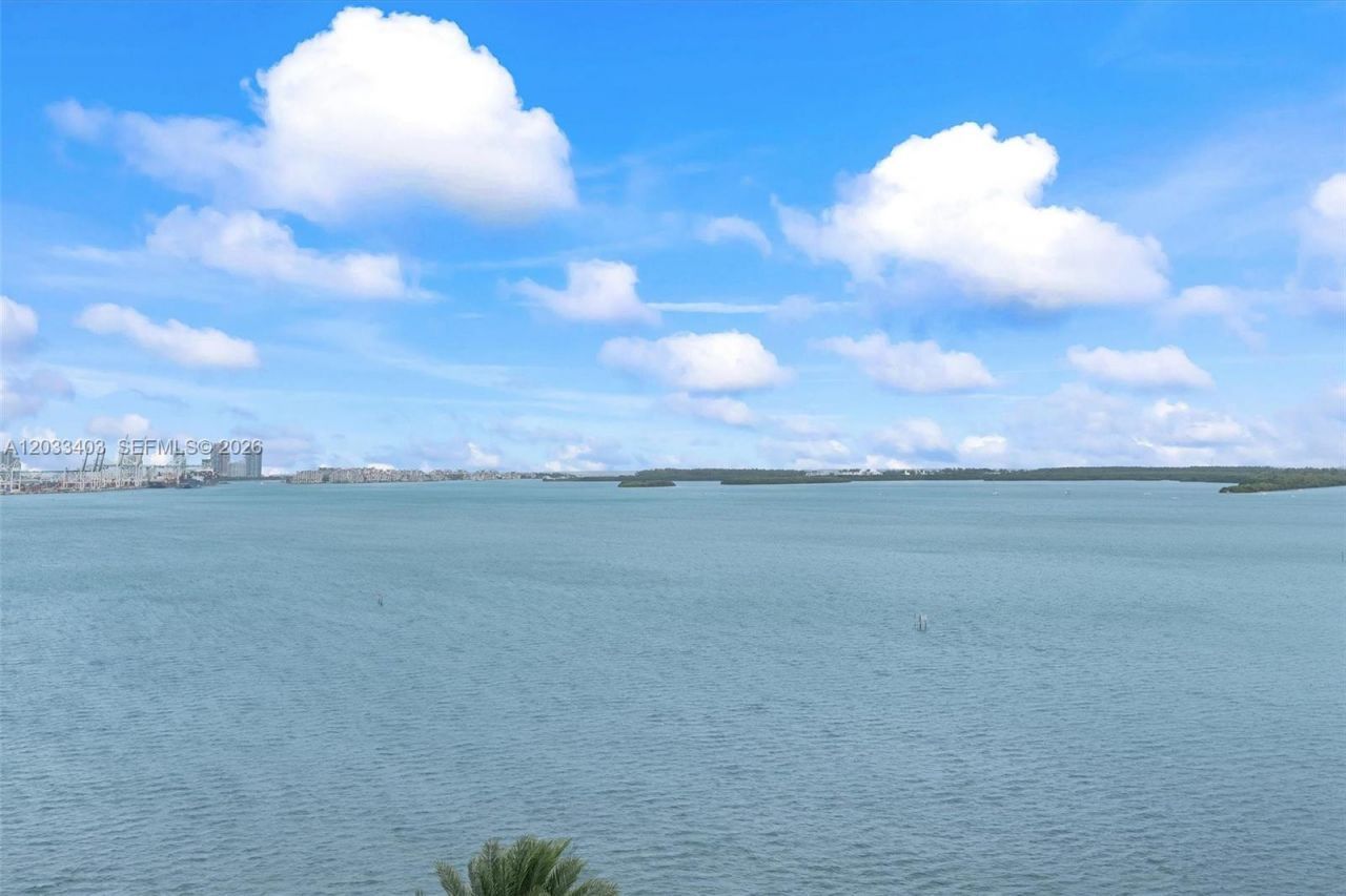1331 Brickell Bay Dr , Unit 1409, Miami, FL 33131 Photo