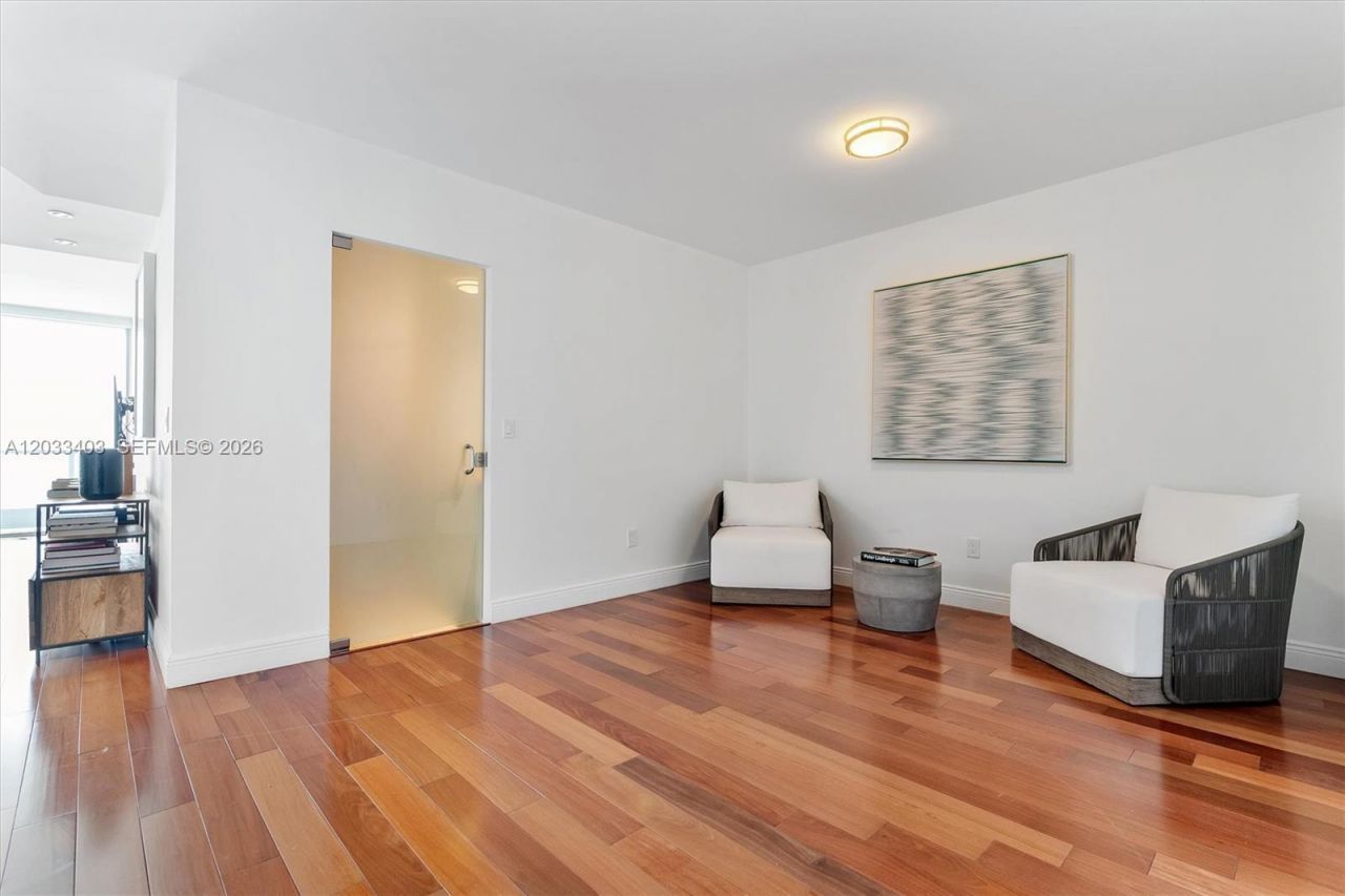 1331 Brickell Bay Dr , Unit 1409, Miami, FL 33131 Photo