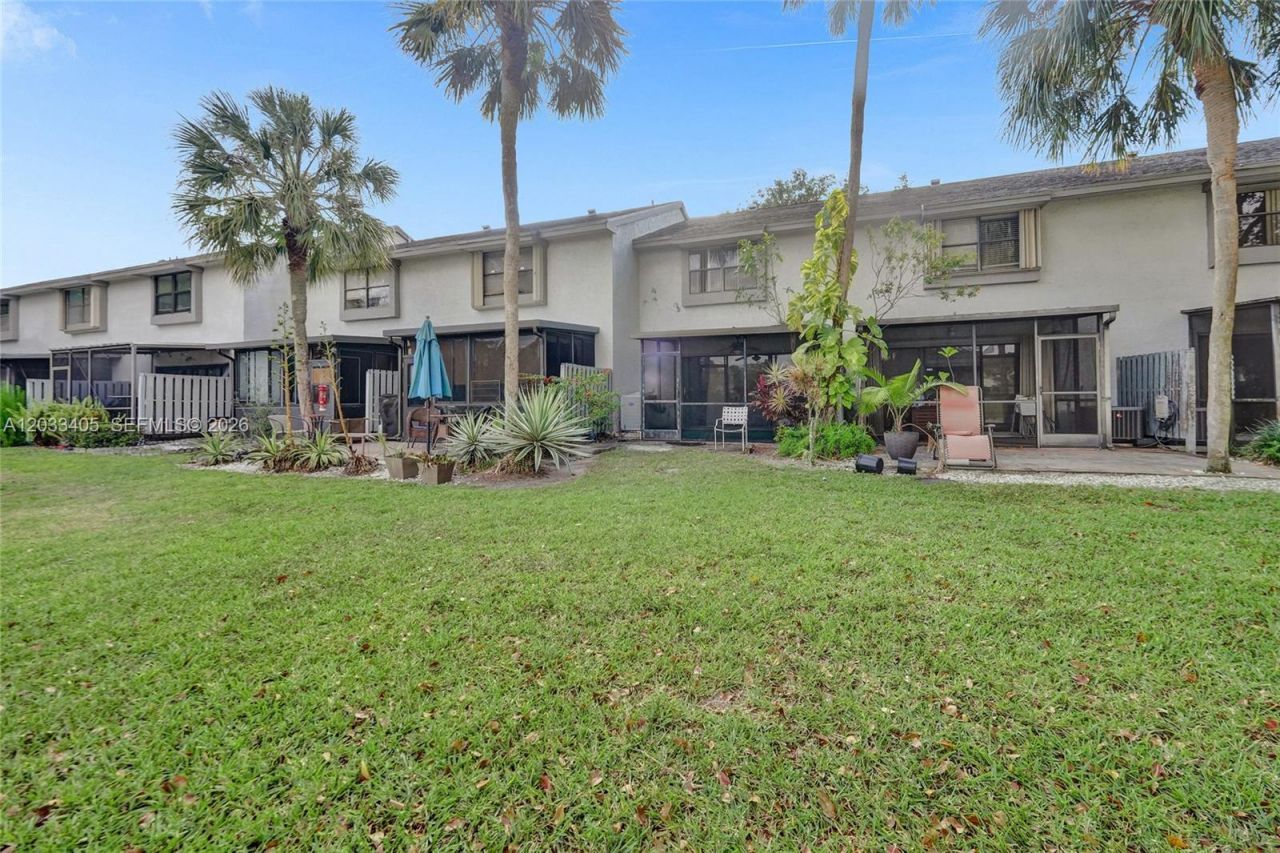 3325 S Carambola Cir S , Unit 2407, Coconut Creek, FL 33066 Photo