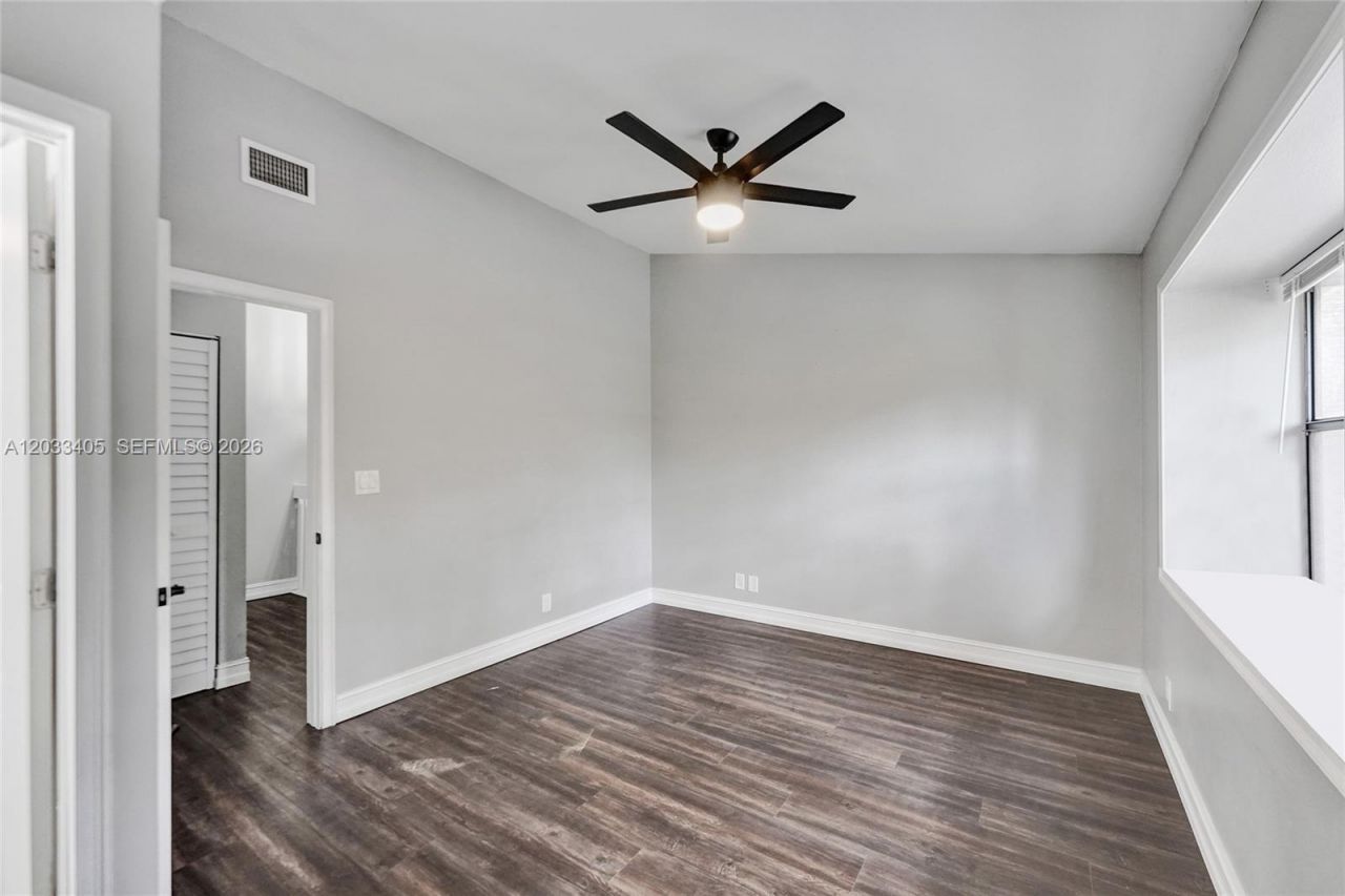 3325 S Carambola Cir S , Unit 2407, Coconut Creek, FL 33066 Photo