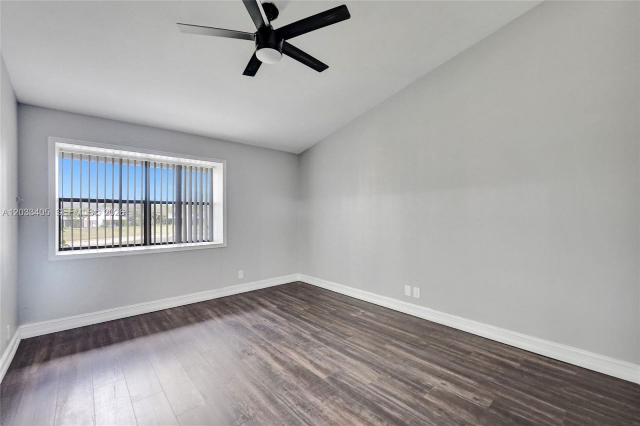 3325 S Carambola Cir S , Unit 2407, Coconut Creek, FL 33066 Photo