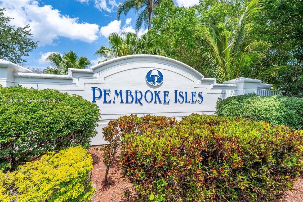 17079 NW 22nd St , Pembroke Pines, FL 33028 Photo