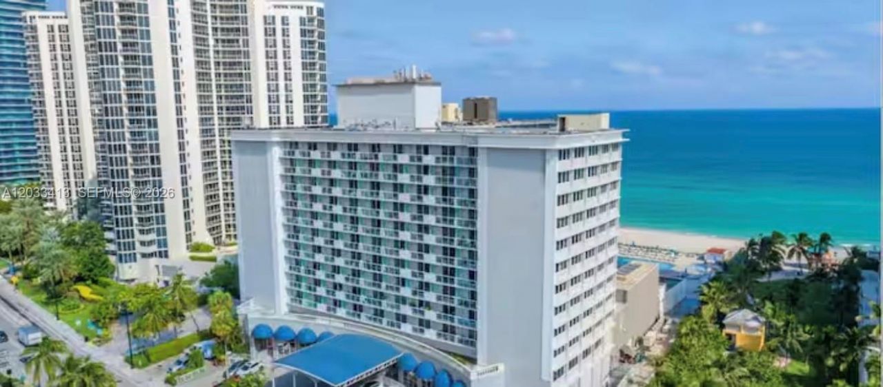 19201 Collins Ave , Unit 440, Sunny Isles Beach, FL 33160 Photo