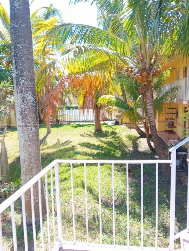 1826 Cleveland St , Unit 8, Hollywood, FL 33020 Photo