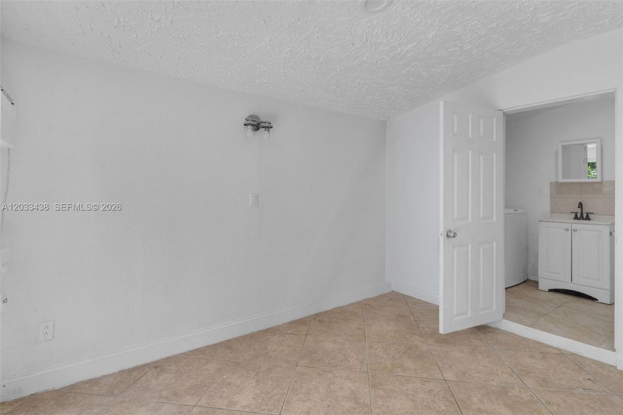 401 SW 25th Ave , Fort Lauderdale, FL 33312 Photo