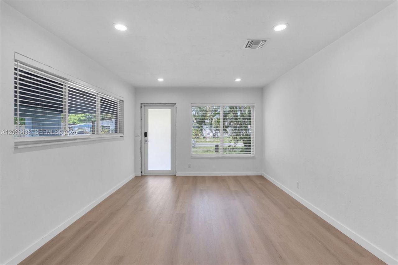 401 SW 25th Ave , Fort Lauderdale, FL 33312 Photo