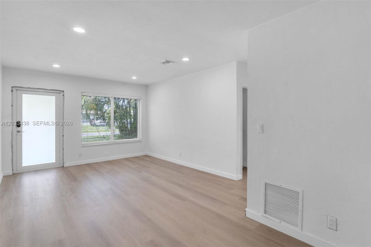 401 SW 25th Ave , Fort Lauderdale, FL 33312 Photo