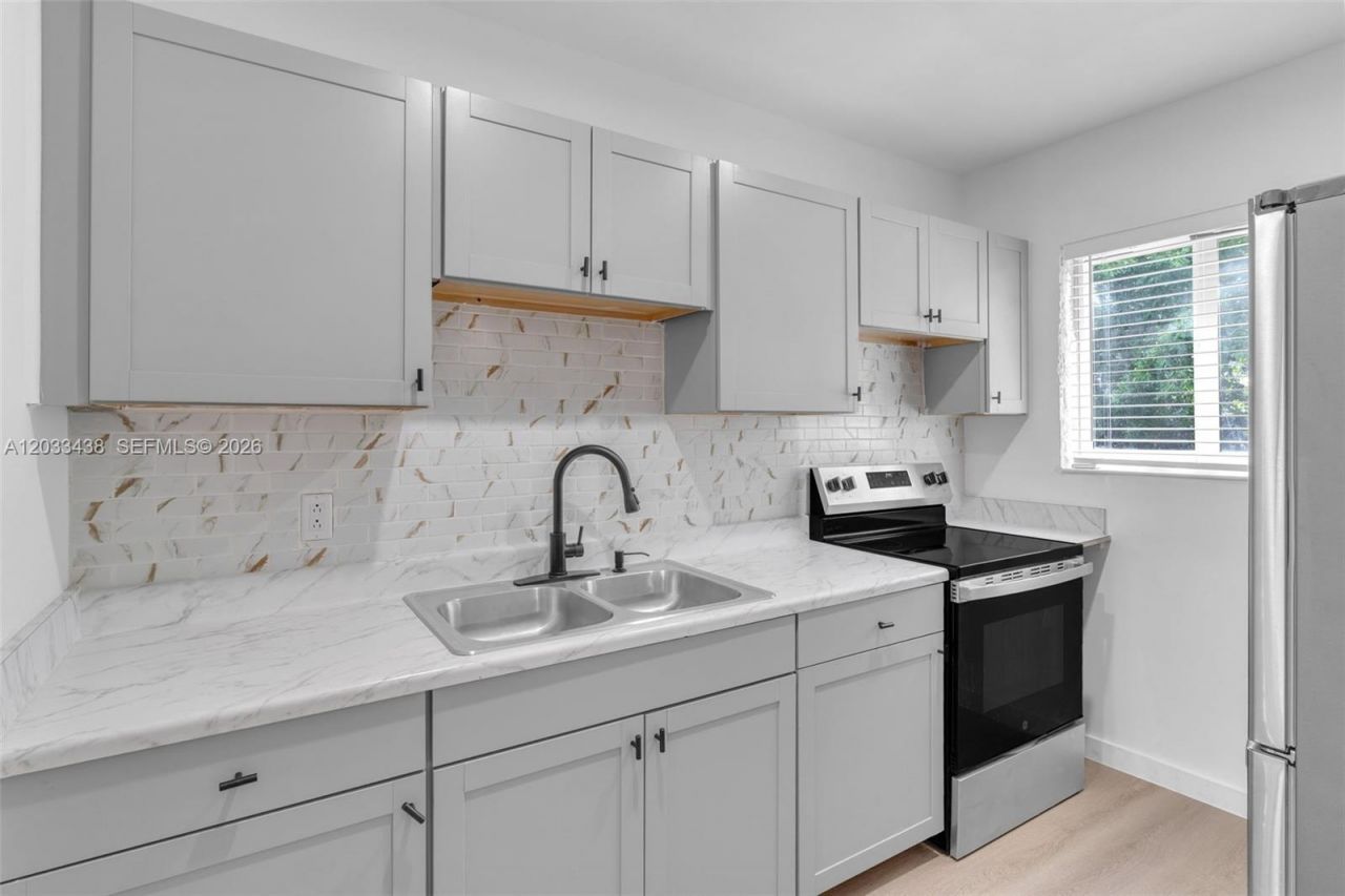 401 SW 25th Ave , Fort Lauderdale, FL 33312 Photo