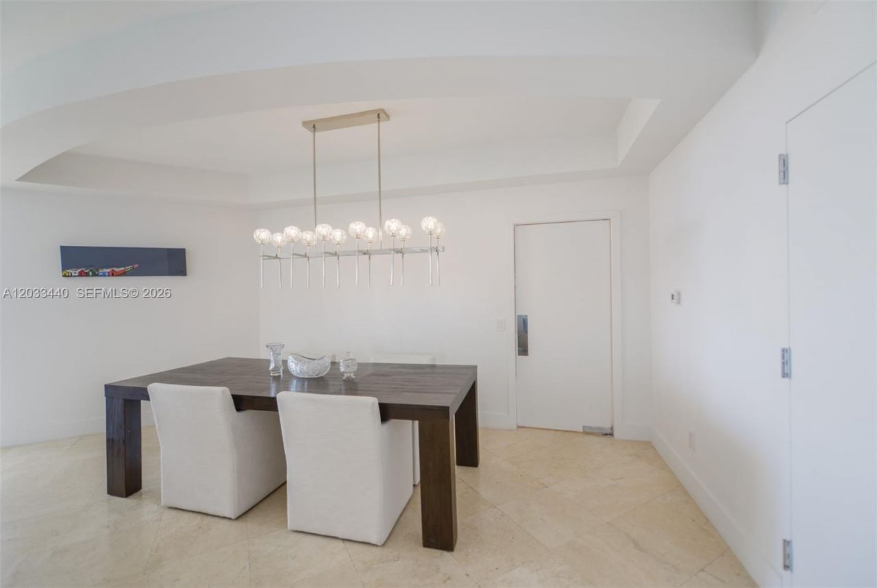21050 Point Pl , Unit 702, Aventura, FL 33180 Photo