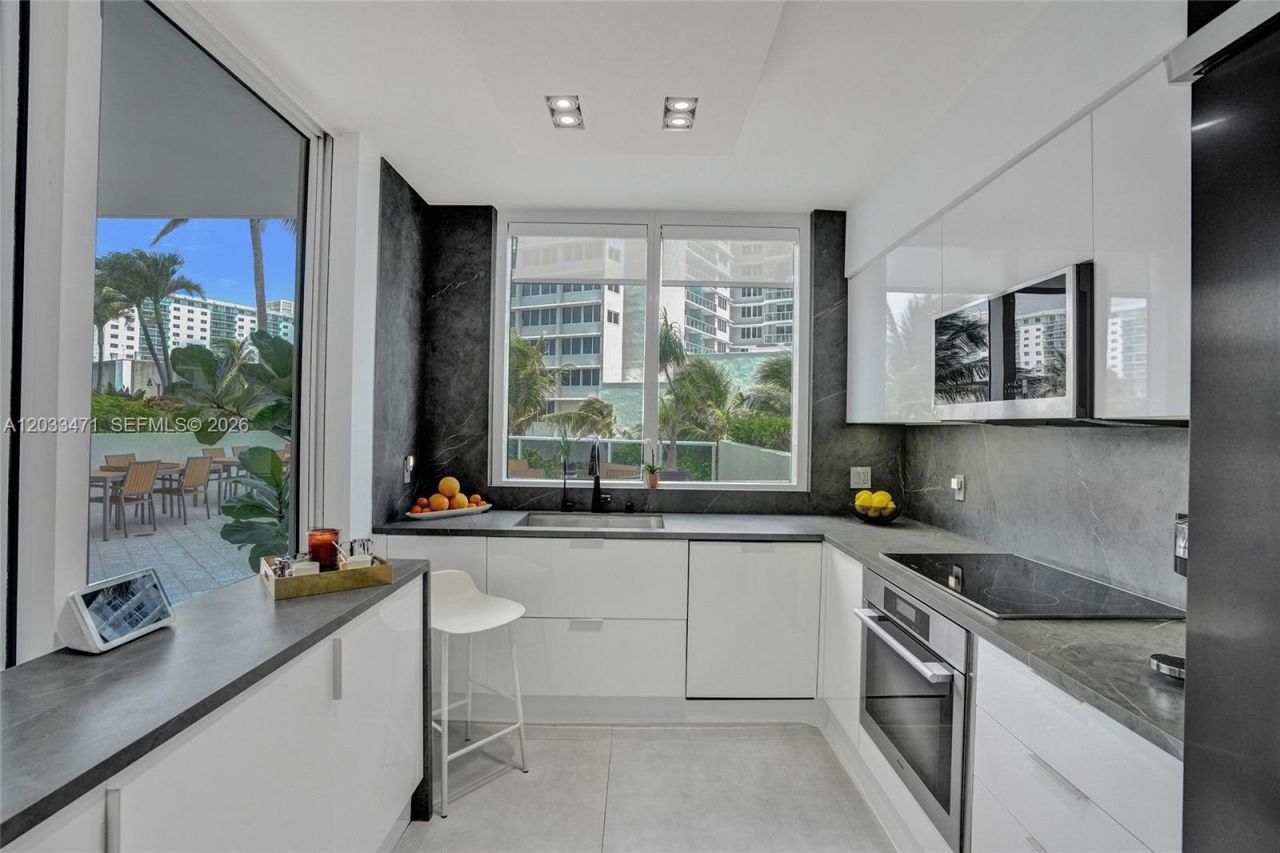 19111 Collins Ave , Unit 102, Sunny Isles Beach, FL 33160 Photo