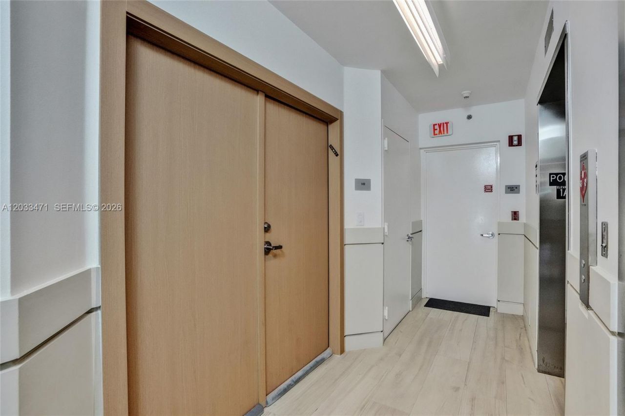 19111 Collins Ave , Unit 102, Sunny Isles Beach, FL 33160 Photo