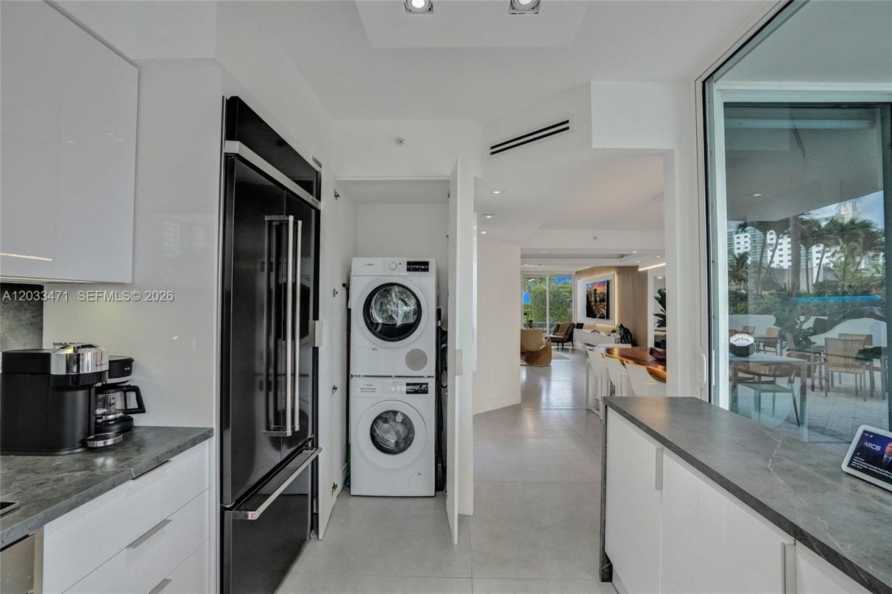 19111 Collins Ave , Unit 102, Sunny Isles Beach, FL 33160 Photo