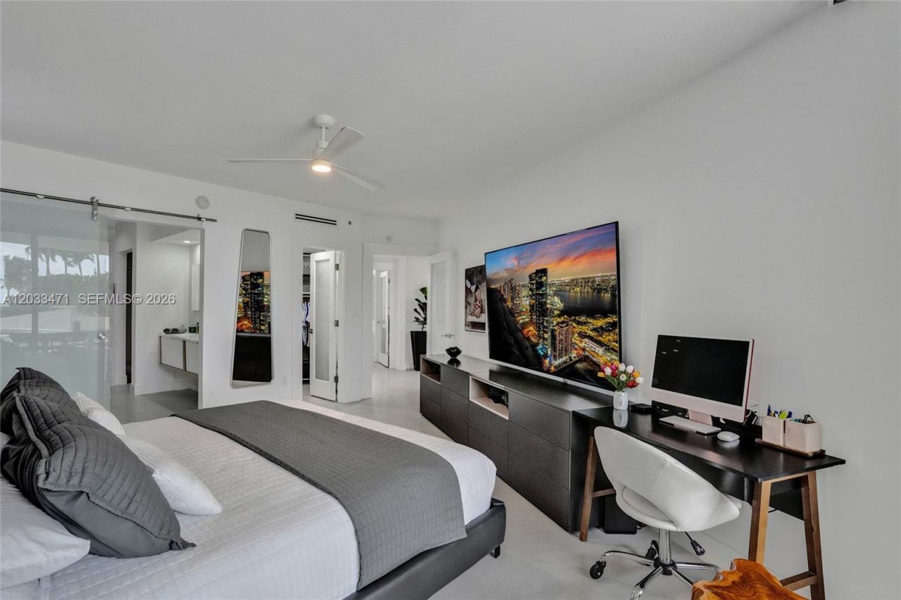 19111 Collins Ave , Unit 102, Sunny Isles Beach, FL 33160 Photo