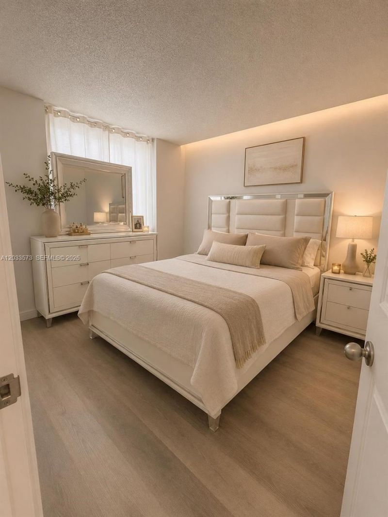 5091 NW 7th St , Unit 906, Miami, FL 33126 Photo